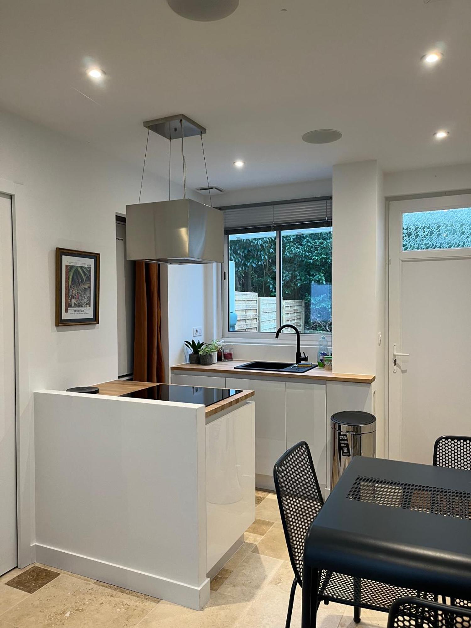 Loft Avec Terrasse Et Jardin Apartment Angouleme Luaran gambar