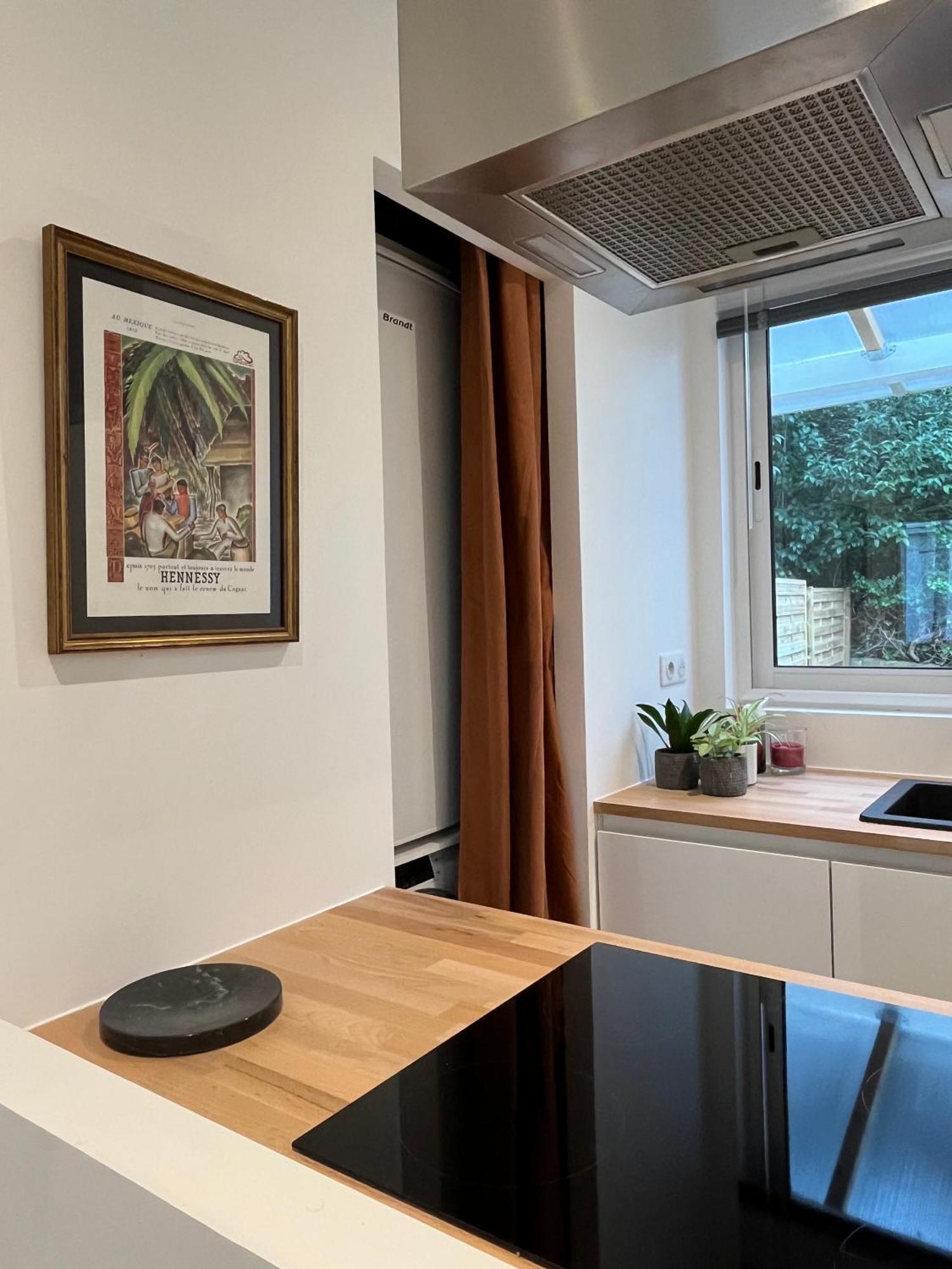 Loft Avec Terrasse Et Jardin Apartment Angouleme Luaran gambar