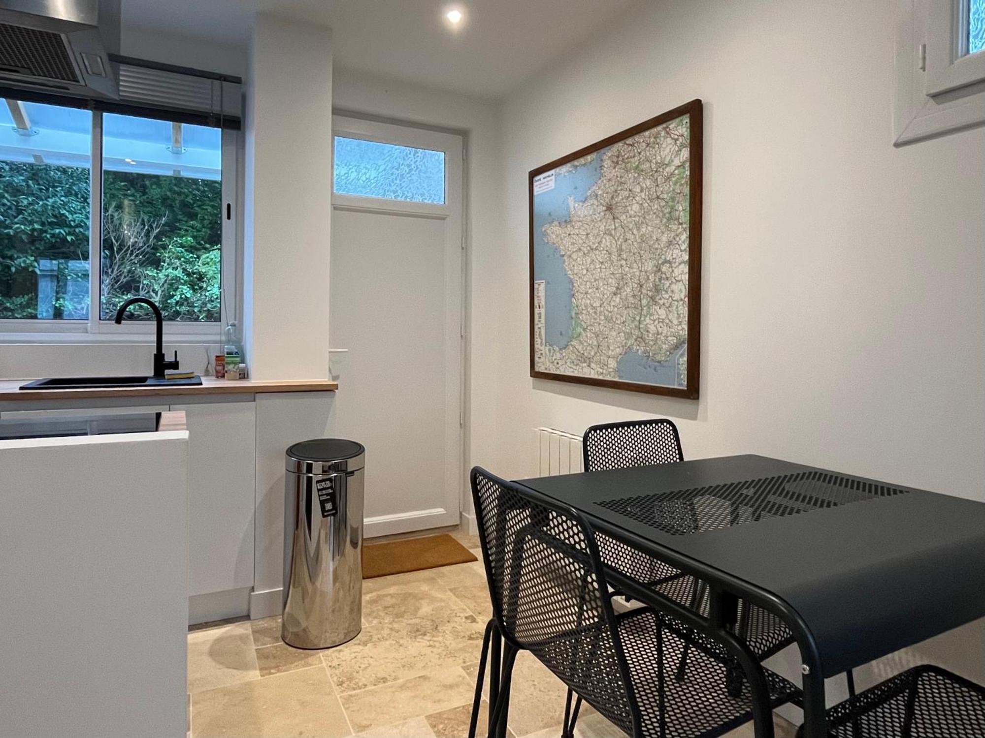 Loft Avec Terrasse Et Jardin Apartment Angouleme Luaran gambar
